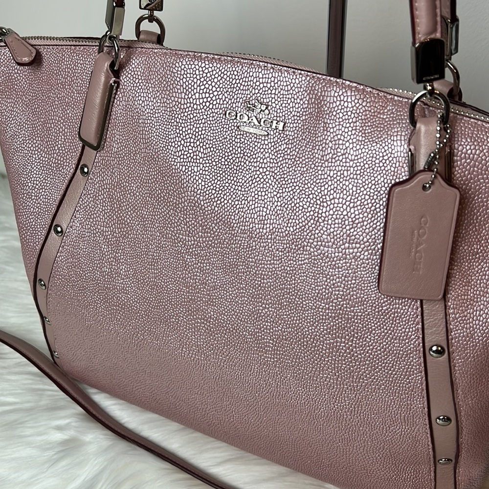 SOLD - NWOT COACH Metallic Pink Pebbled Leather Lg Zip Top Studded Shld Tote Bag - Picture 3 of 11